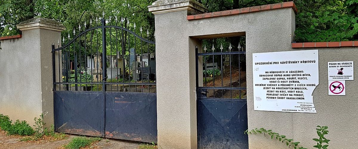 Hlubočepský hřbitov